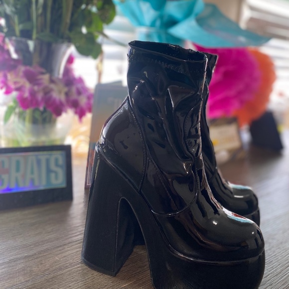 Boots - Picture 1 of 1